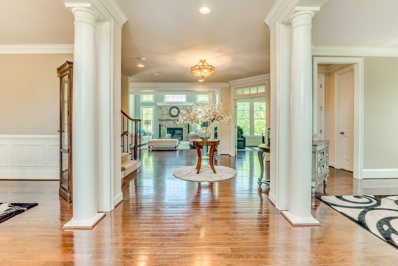 1751 Tysons Crest Ln - Photo 2 of 34