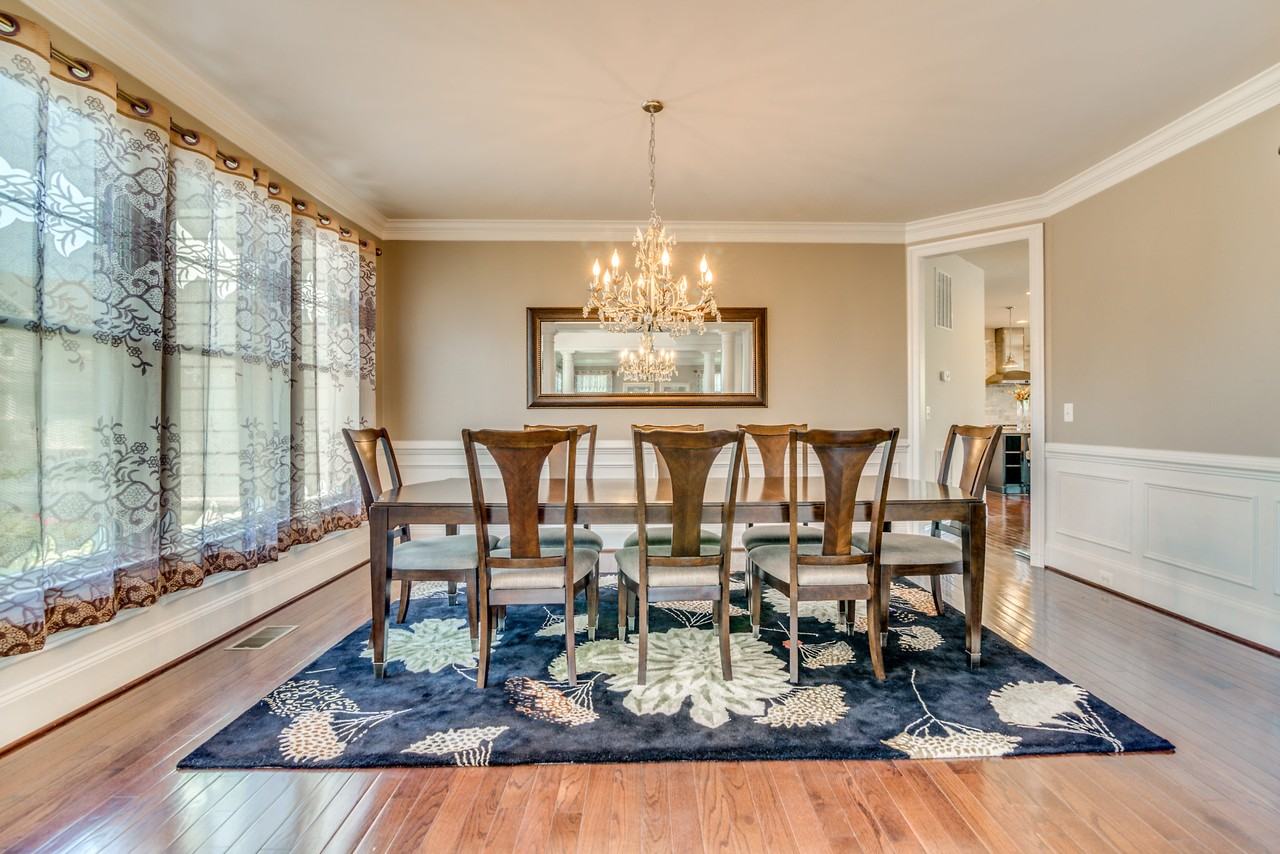 1751 Tysons Crest Ln - Photo 5 of 34