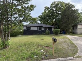featured image of 5 Oakview Dr