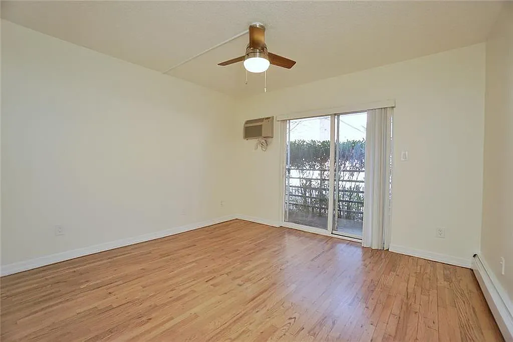 34 Bay Ridge Ave #1C - Photo 5 of 8