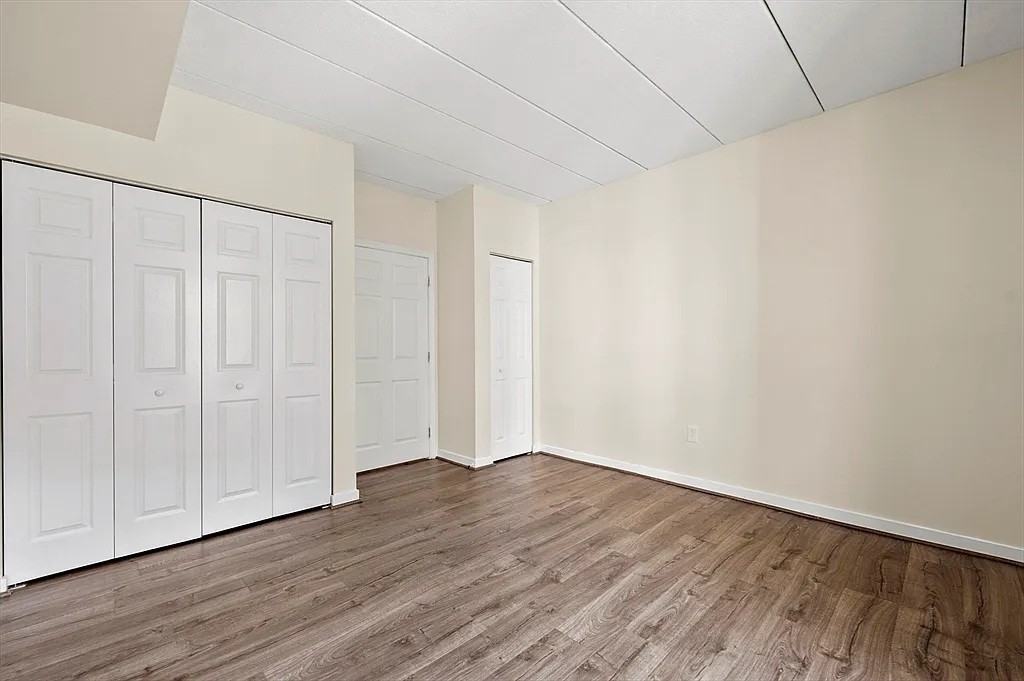 170 Gore St #313 - Photo 6 of 11