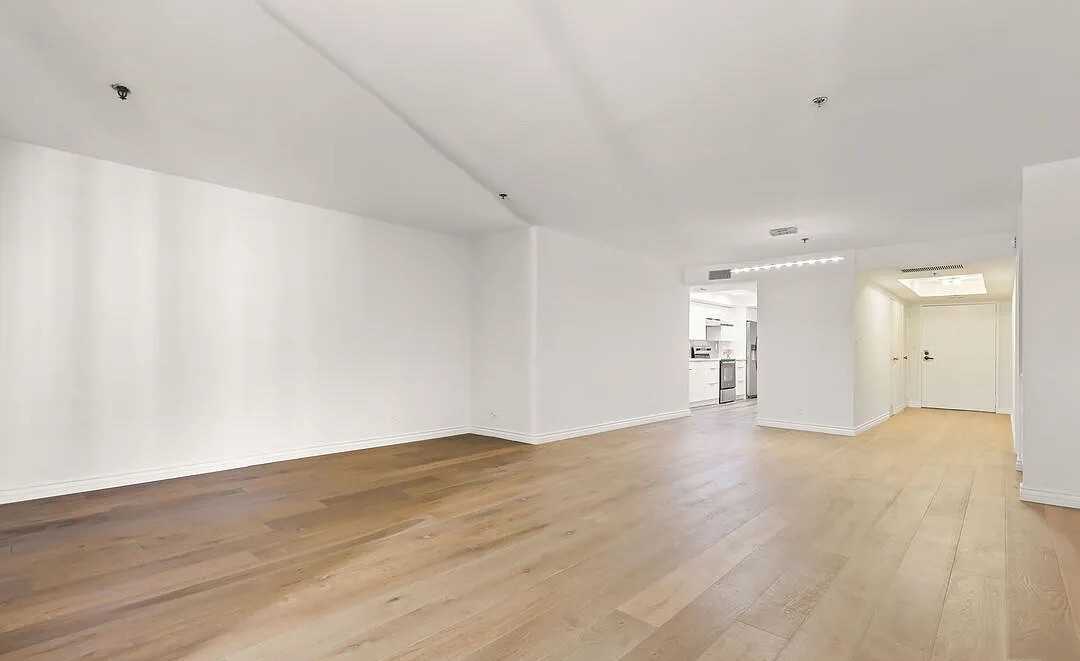 10660 Wilshire Blvd #507 - Photo 2 of 9