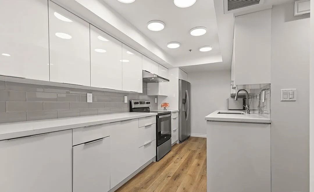 10660 Wilshire Blvd #507 - Photo 3 of 9
