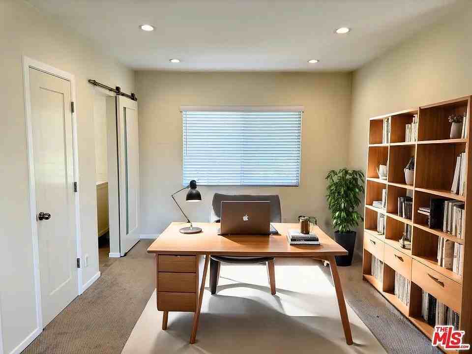 1731 Colby Ave #102 - Photo 4 of 6