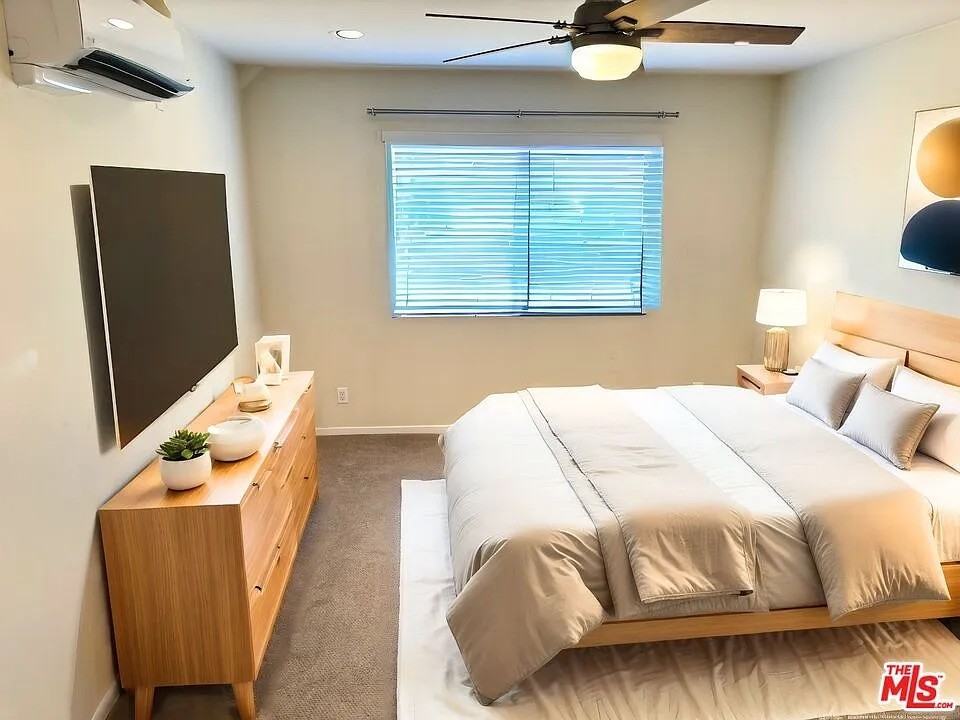 1731 Colby Ave #102 - Photo 5 of 6