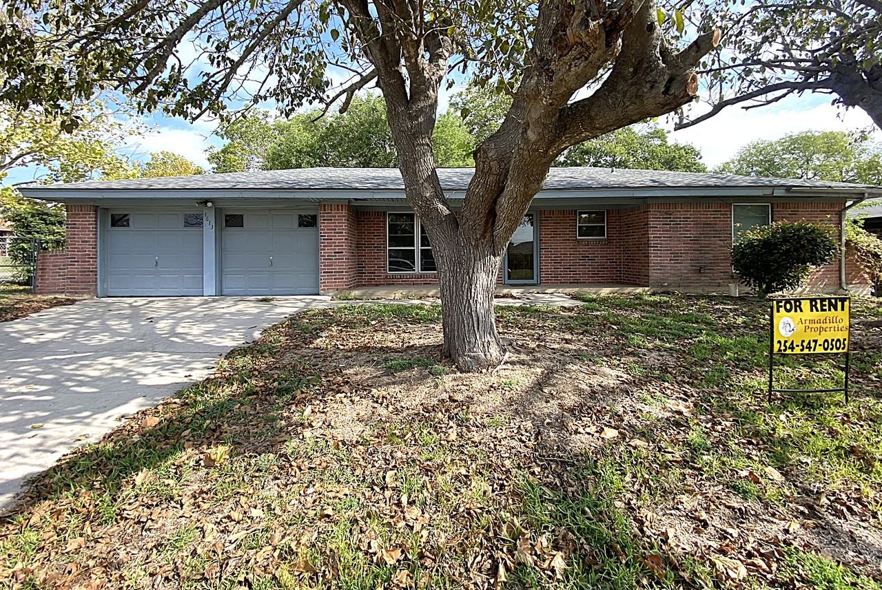 1613 Miranda Ave