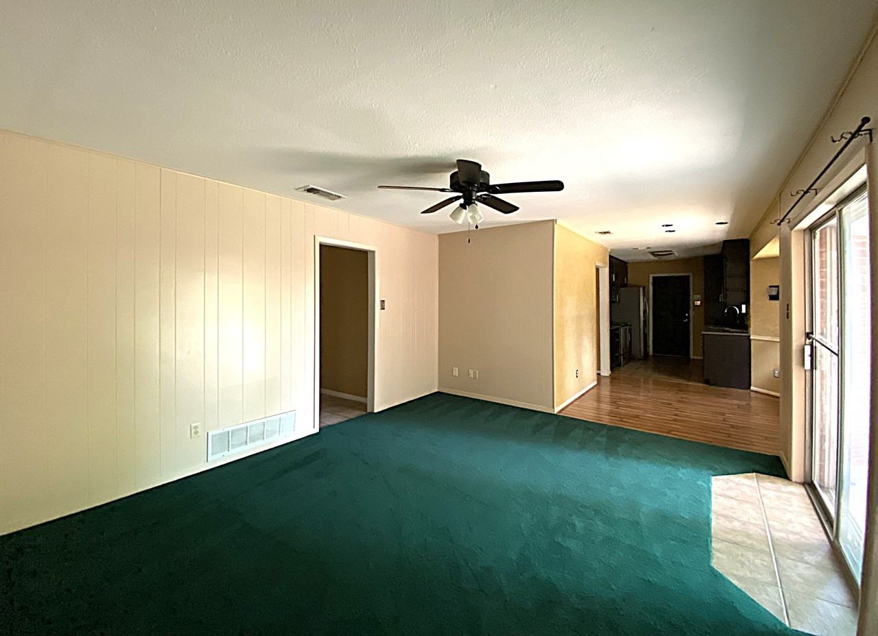 1613 Miranda Ave - Photo 7 of 17