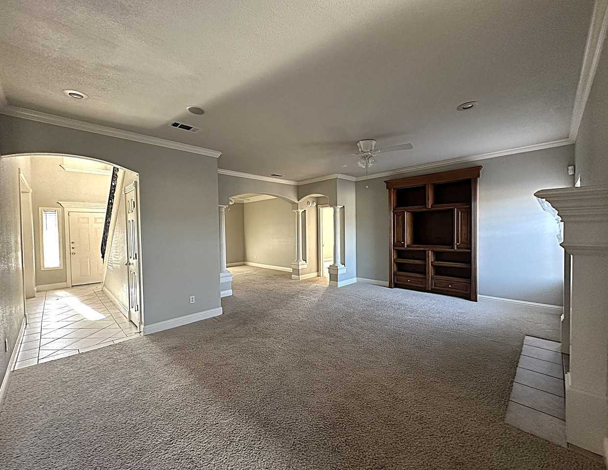 2105 Ocelot Cir - Photo 7 of 25