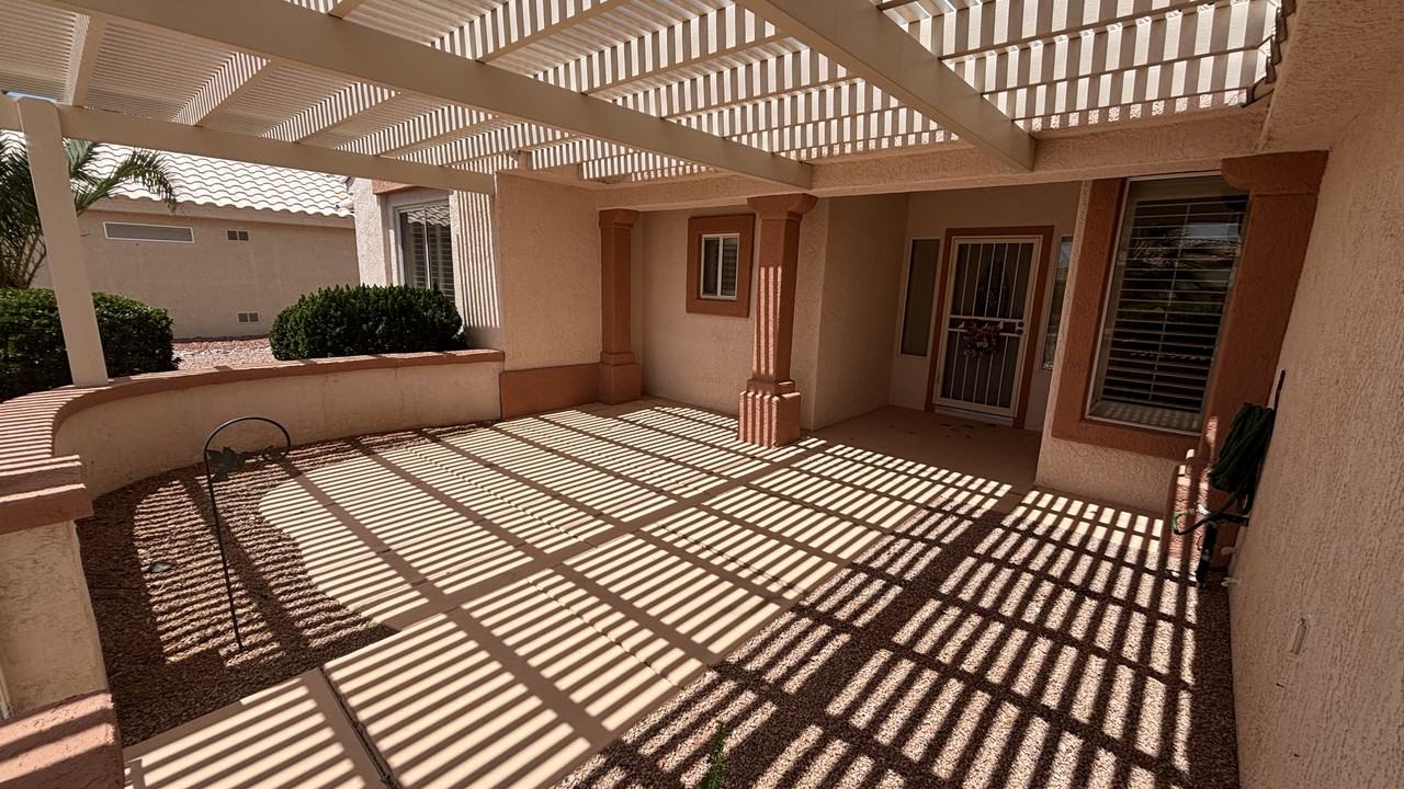 15138 W Las Brizas Ln - Photo 3 of 29