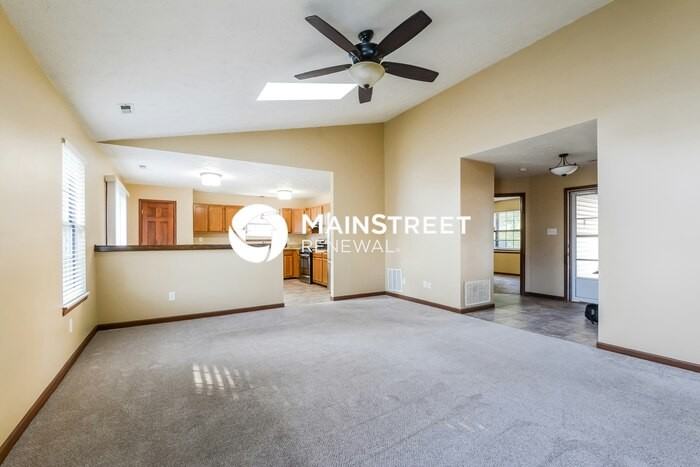 809 Delray Dr - Photo 5 of 16