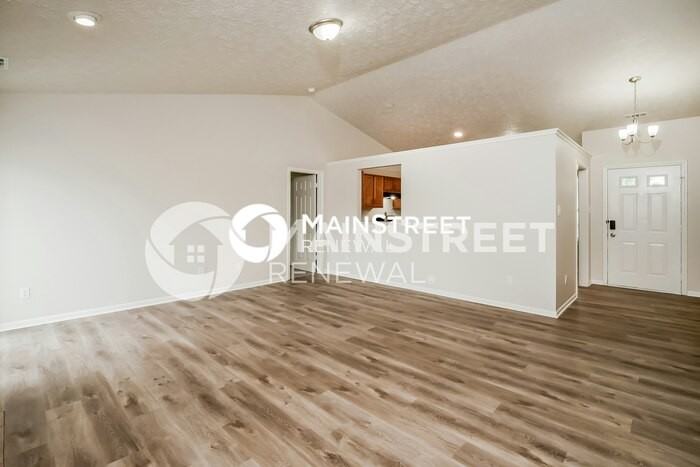 12250 Longstraw Dr - Photo 6 of 16