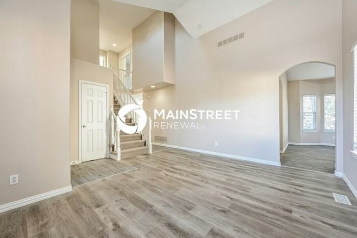 2911 S Tower Way - Photo 2 of 18
