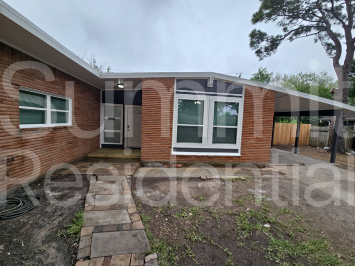 6813 Hazen St - Photo 2 of 19
