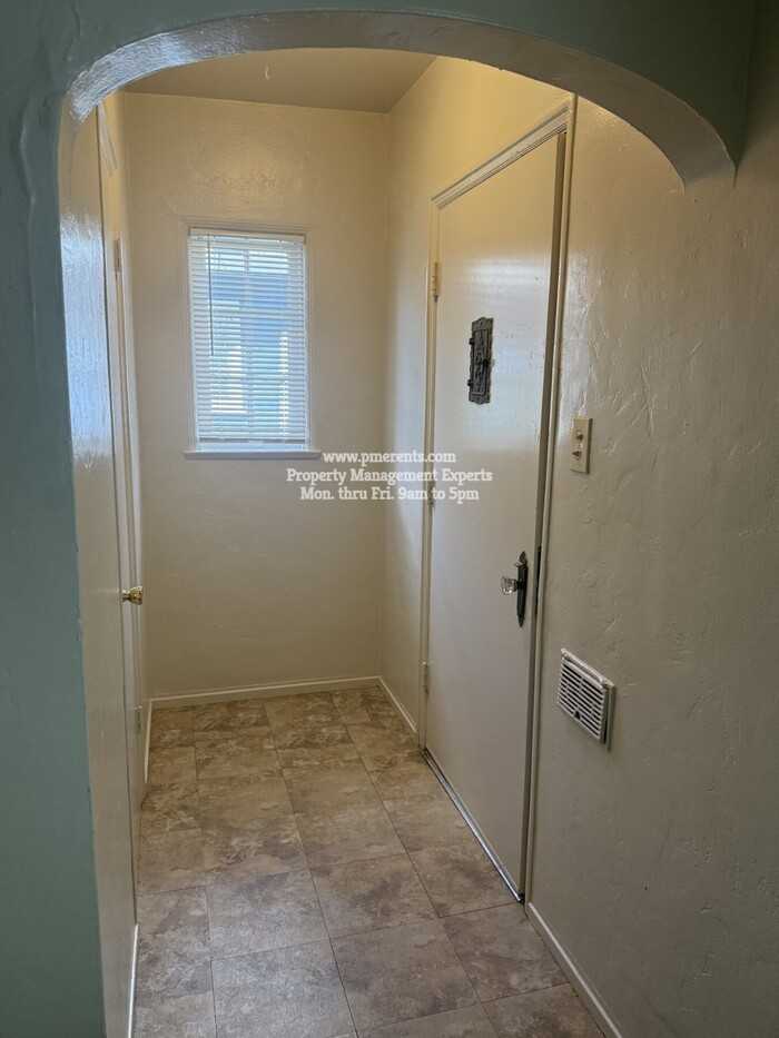 44 E Alder St - Photo 2 of 12