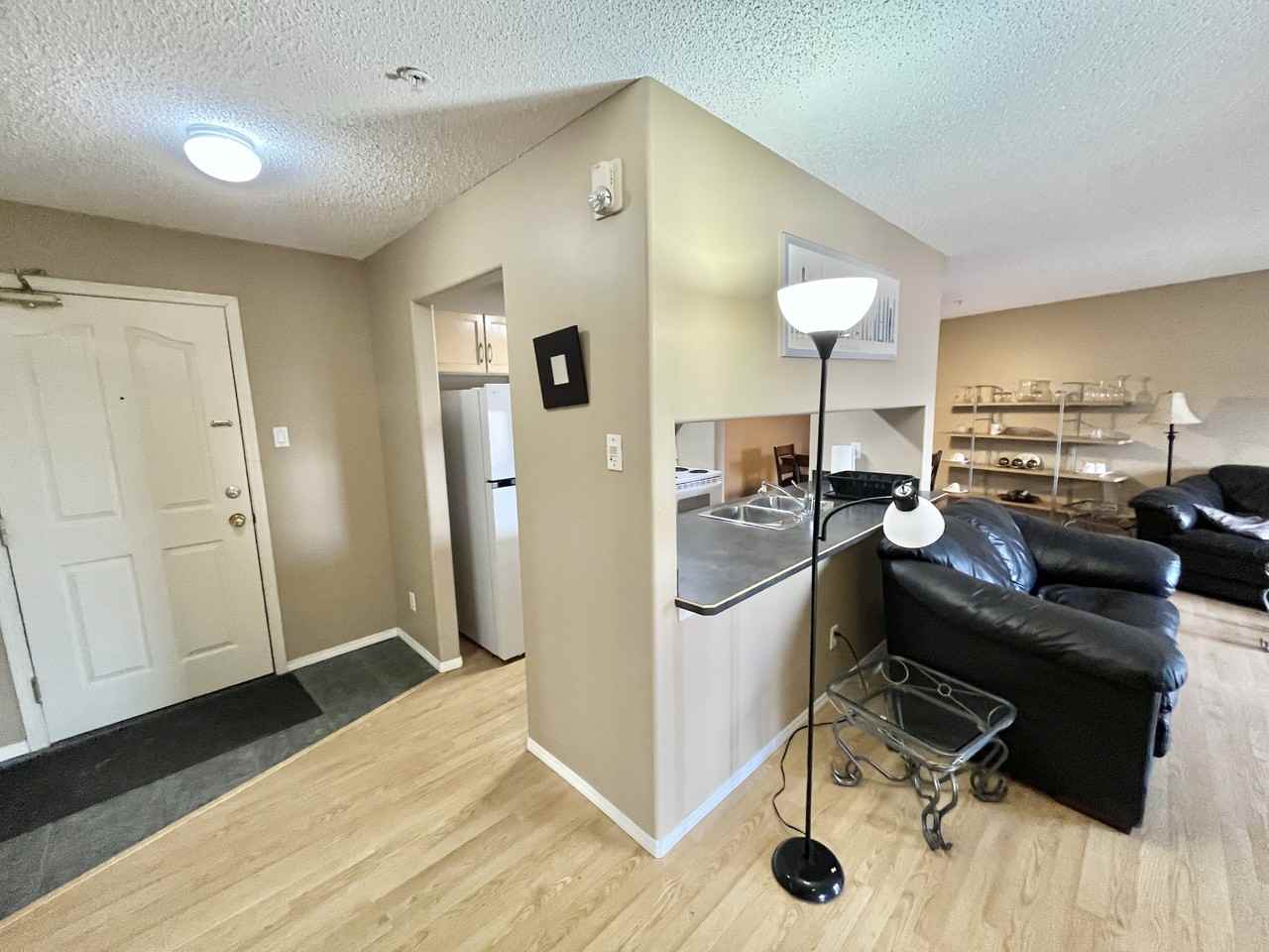 200 Richard St - Photo 2 of 21