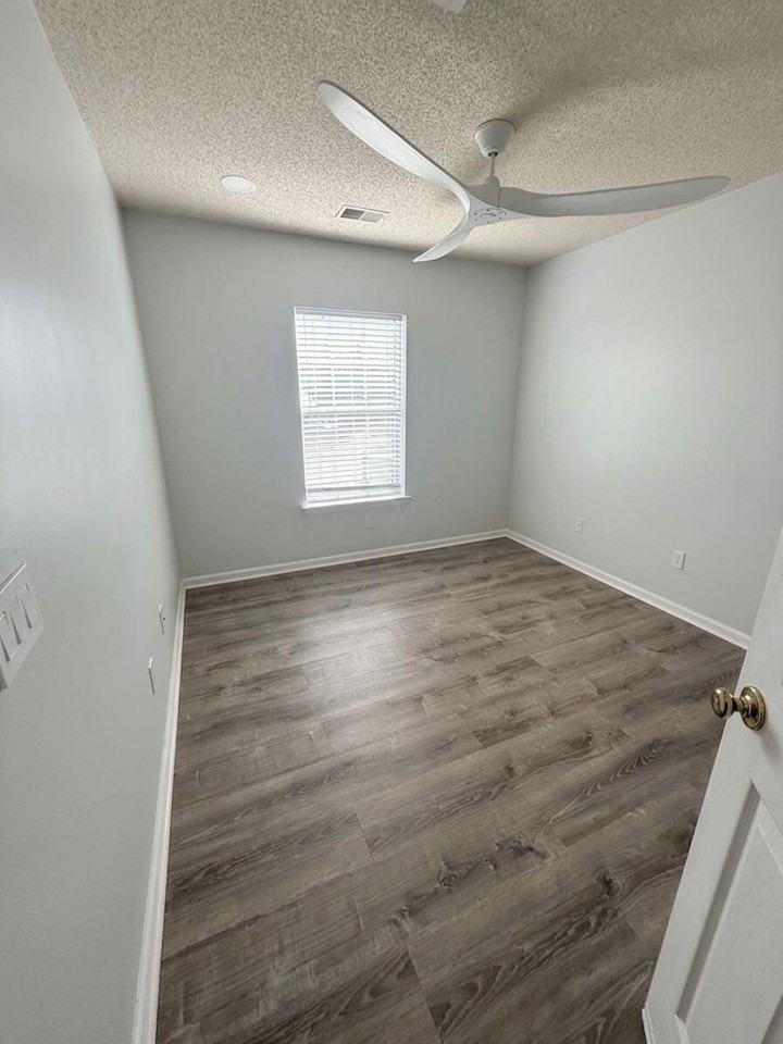 117 Kilpatrick Ct - Photo 7 of 17