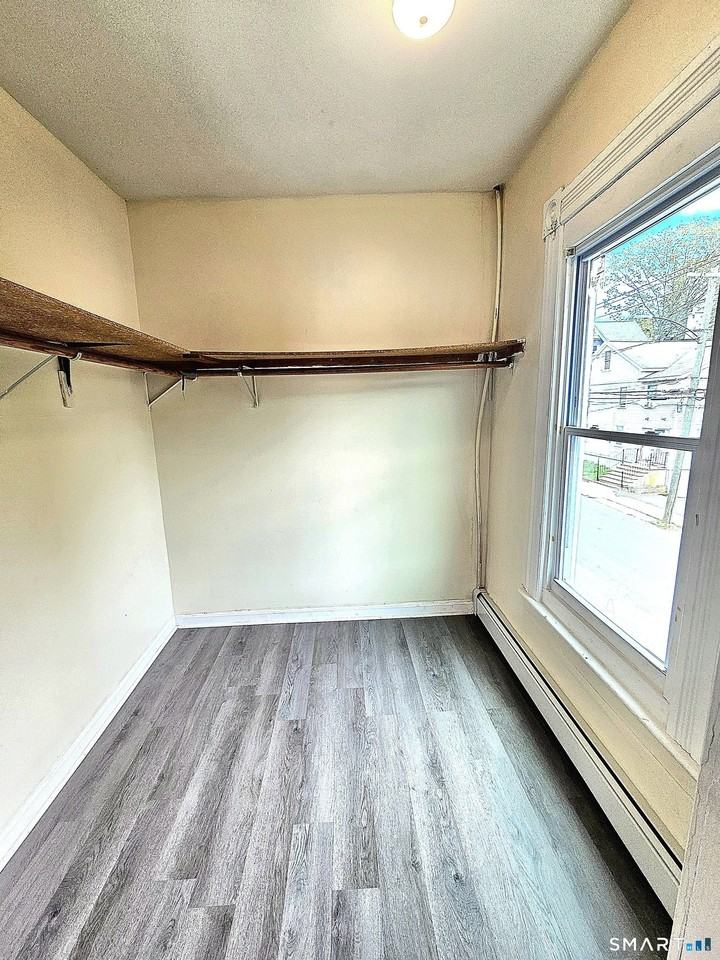 141 Crown St #2 - Photo 6 of 8