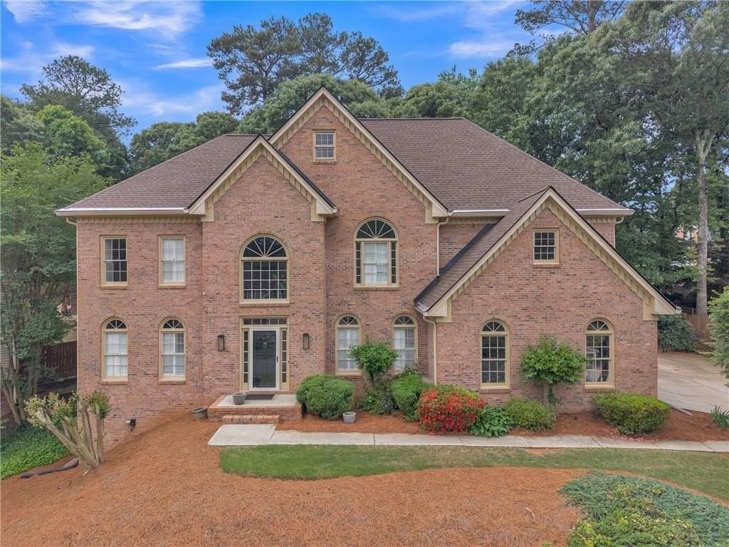 1085 Castle Pointe Ln