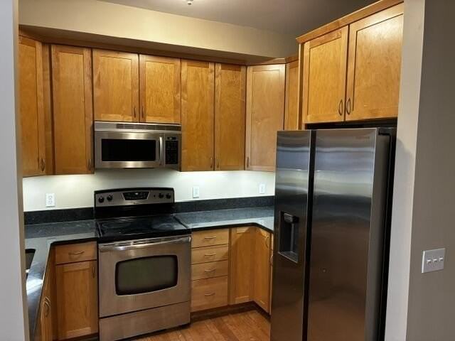 260 Snyder Ave - Photo 5 of 30