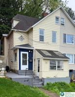 featured image of 406 W 9th St
