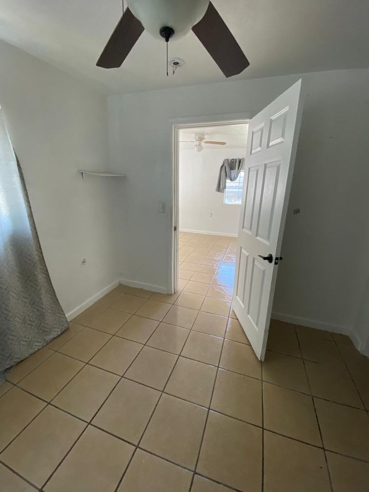 1031 Kenwood Ave #1031 - Photo 5 of 7