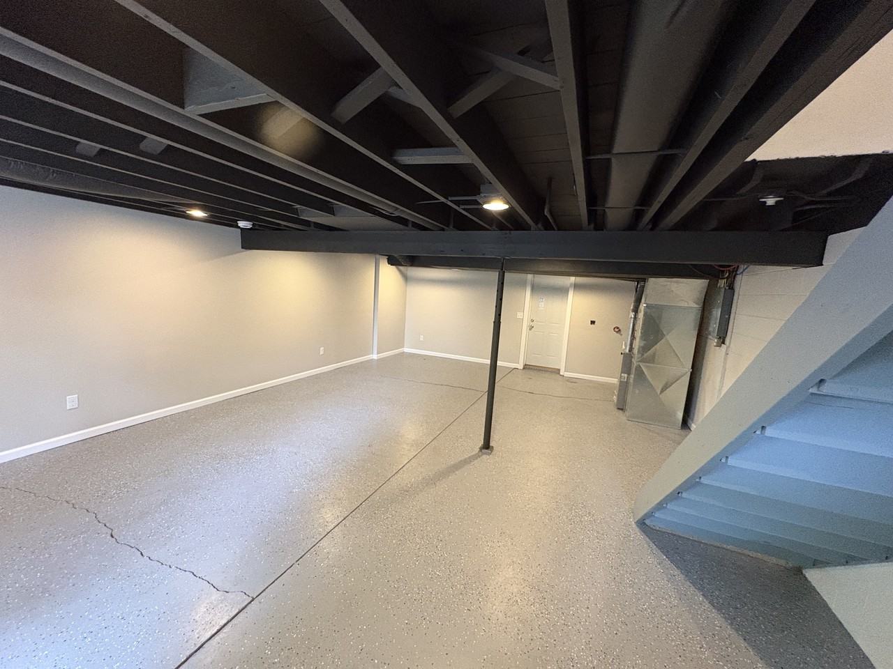 1020 Fall Avenue - Photo 7 of 15