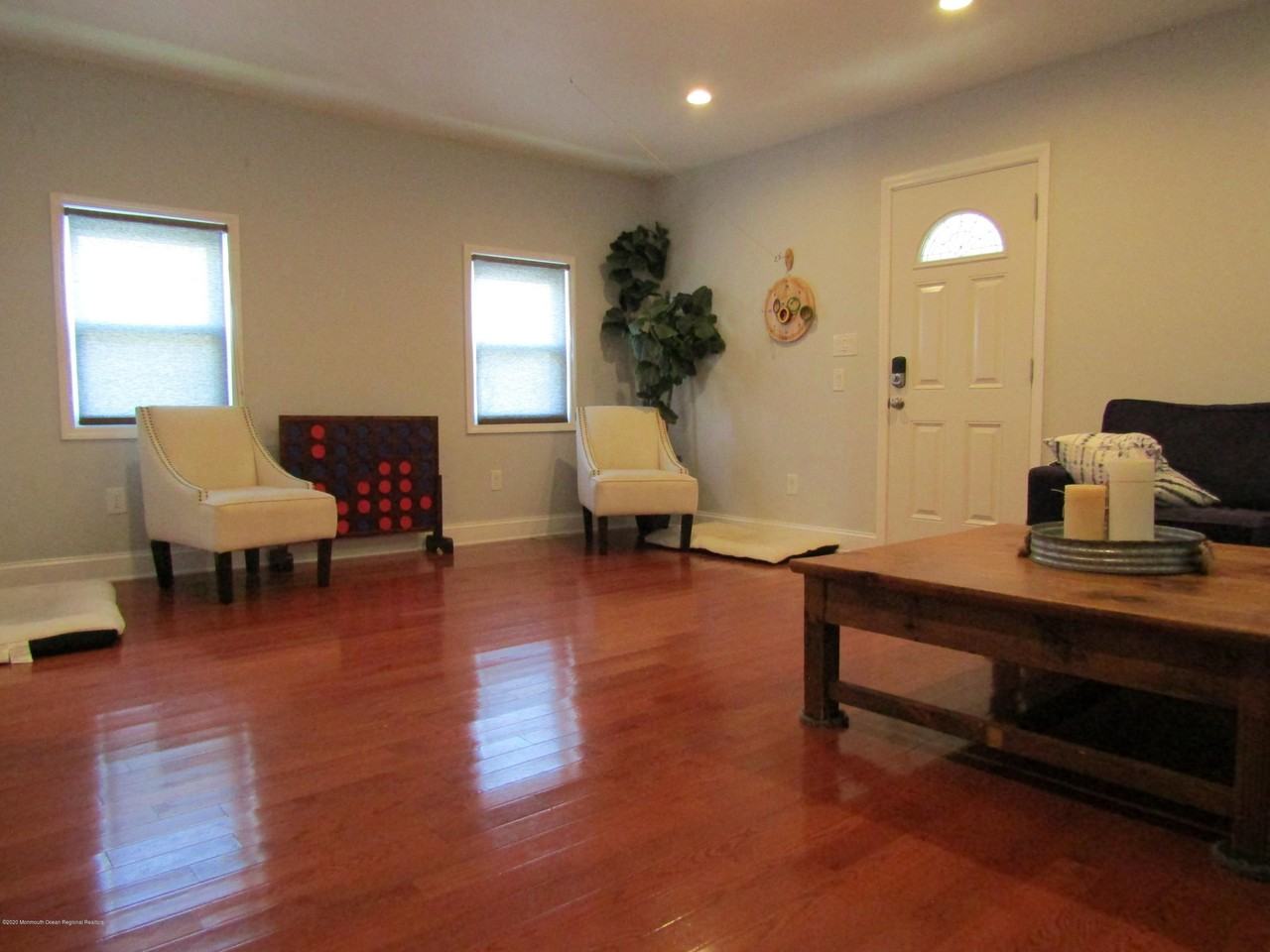1726 Melrose Ave - Photo 7 of 26