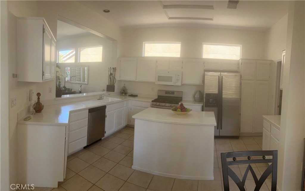 37261 Mojave Sage St - Photo 7 of 17