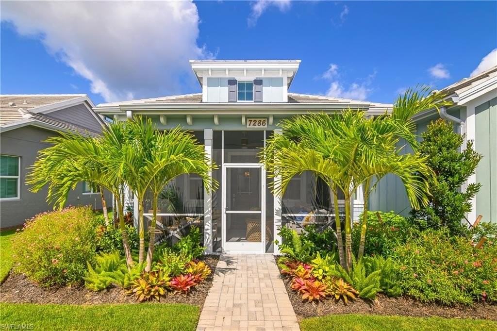 7286 Saona Ct - Photo 3 of 50
