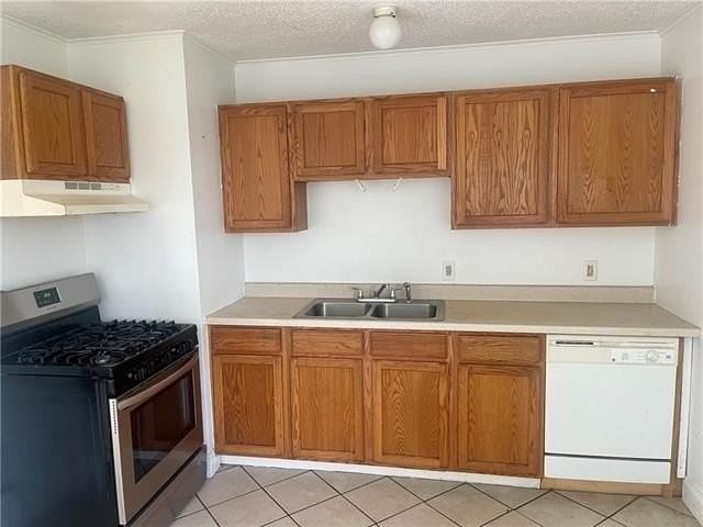 1226 Kenny Dr - Photo 3 of 7
