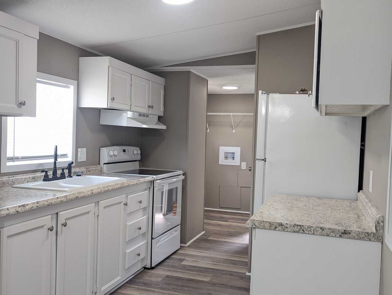 128 Strawberry Junction Ln #376 - Photo 7 of 16