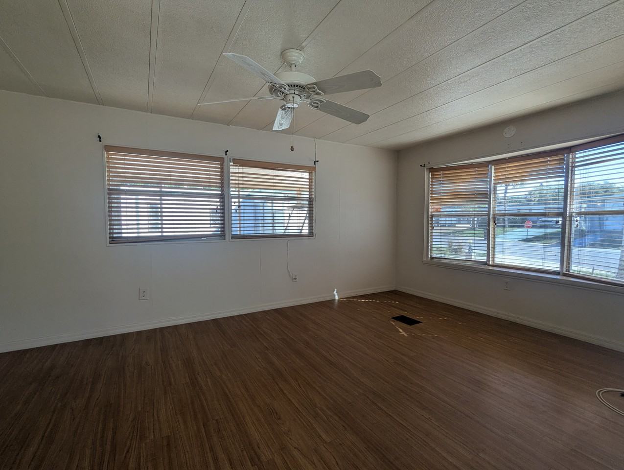 131 Pioneer Ln #127 - Photo 3 of 16