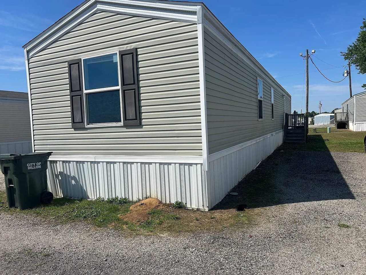 310 Hovie Ct - Photo 2 of 2