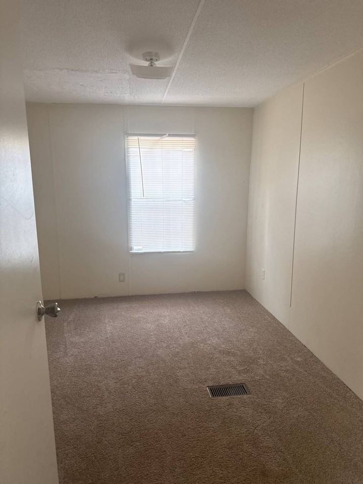 30 Westgate Cir - Photo 6 of 11