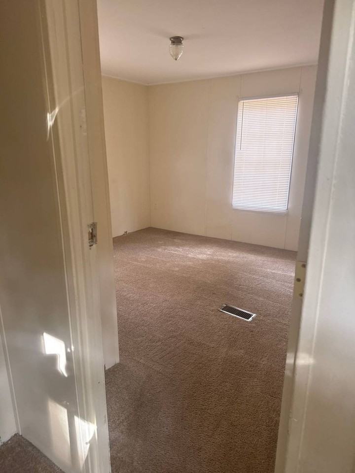30 Westgate Cir - Photo 7 of 11