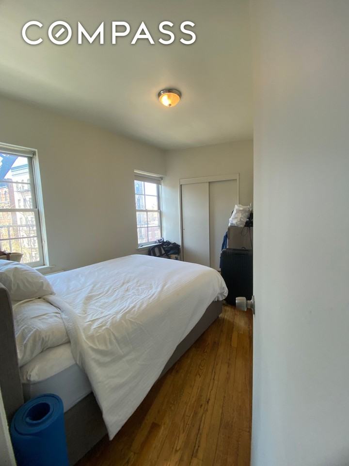 108 Perry St #3C - Photo 4 of 6