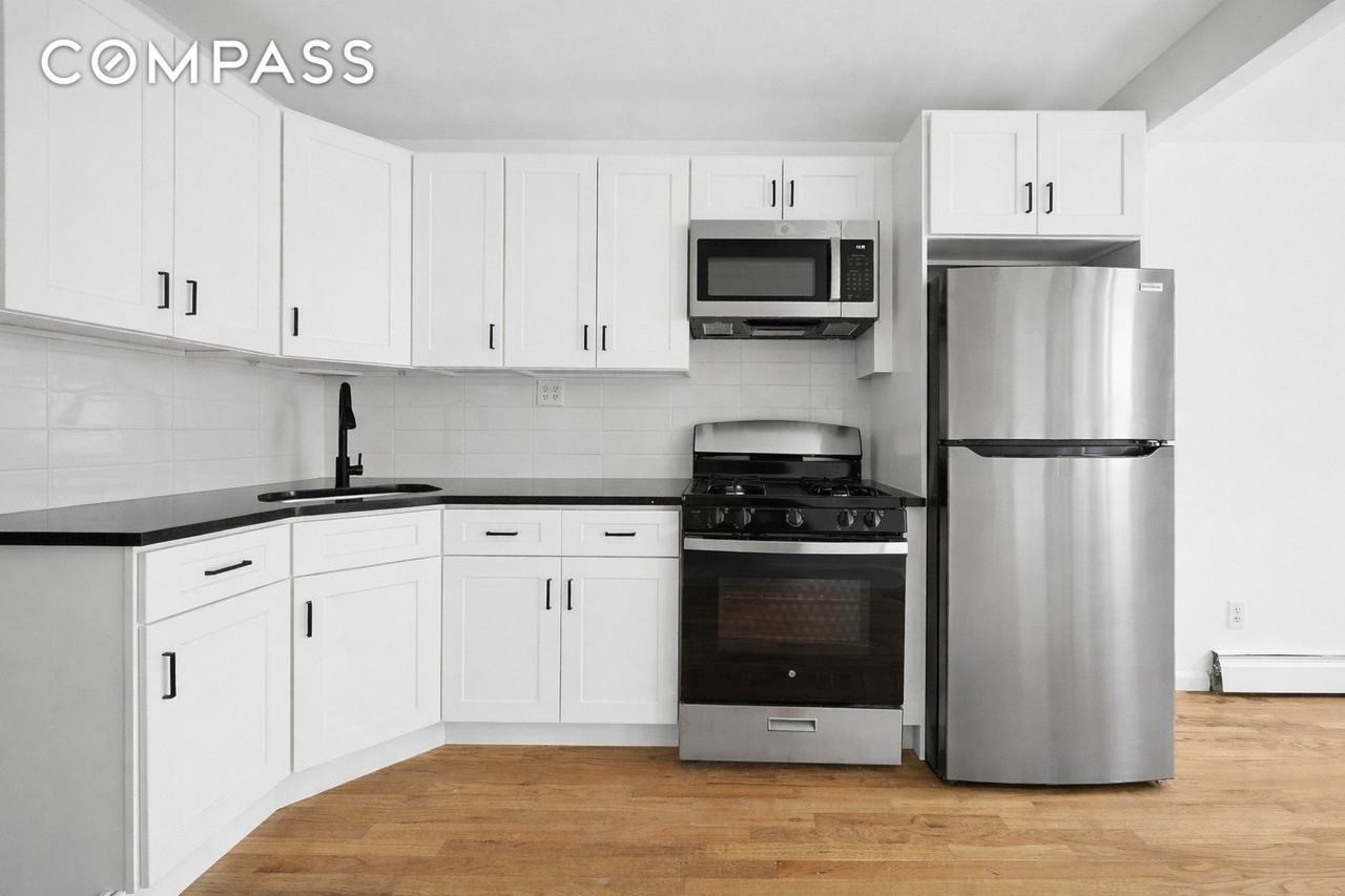 53 Irving Pl #3 - Photo 2 of 6