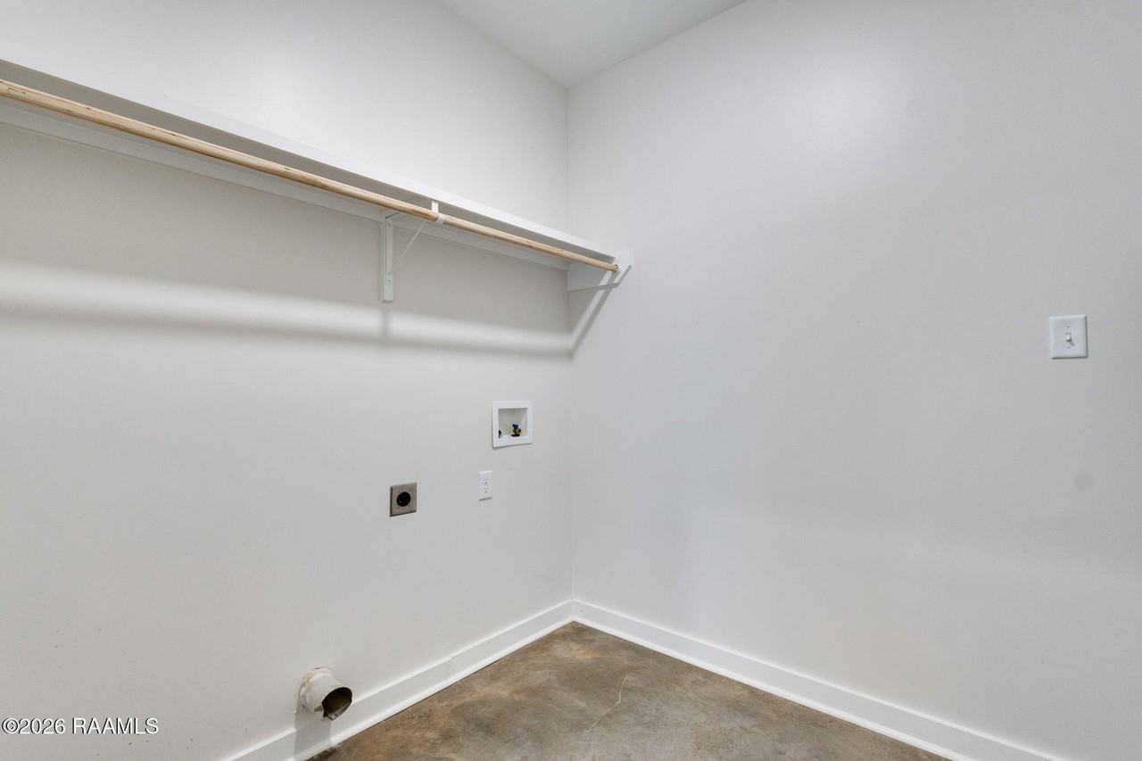 204 Romero St #C - Photo 6 of 14