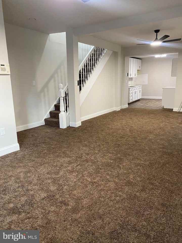 724 E 35th St - Photo 3 of 13
