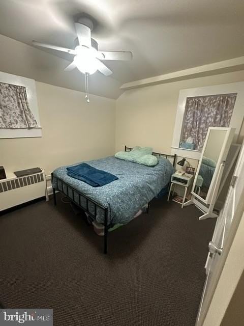 1320B Rowe St - Photo 4 of 11
