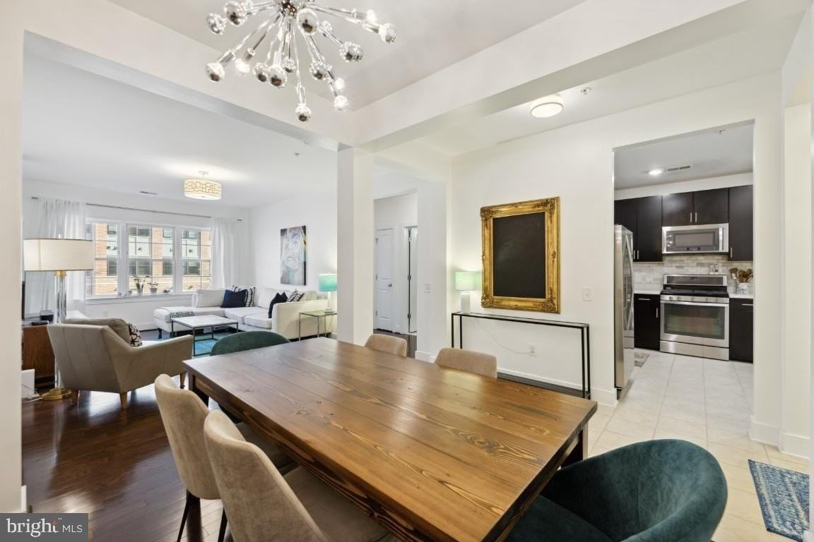 9521 Bastille St #203 - Photo 5 of 15