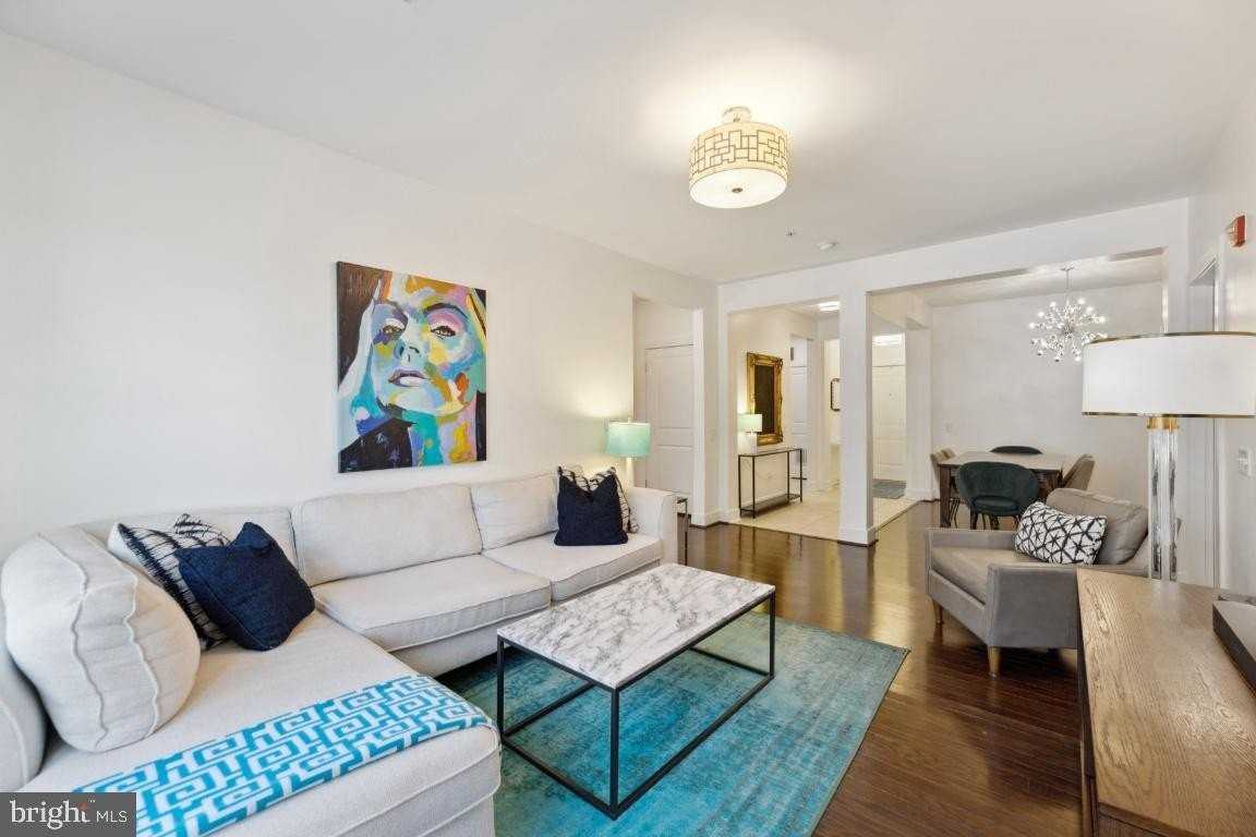 9521 Bastille St #203 - Photo 7 of 15