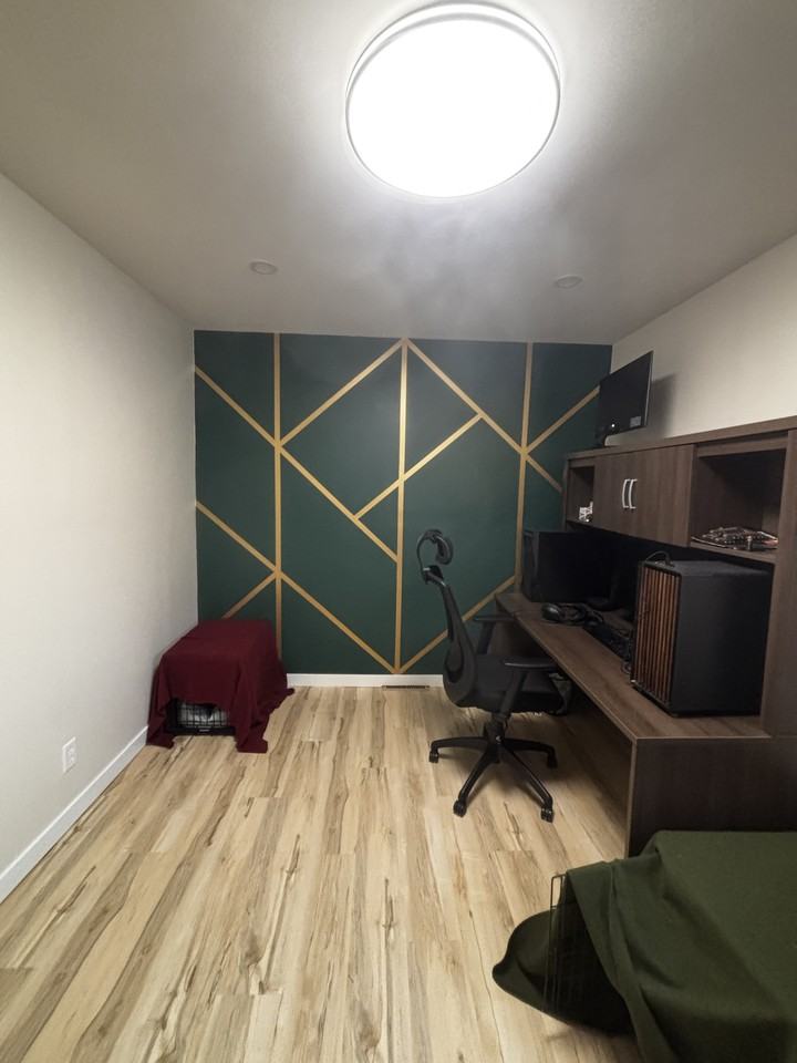 987 Carter Avenue - Photo 6 of 18
