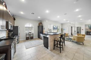featured image of 15650 Walden Rd