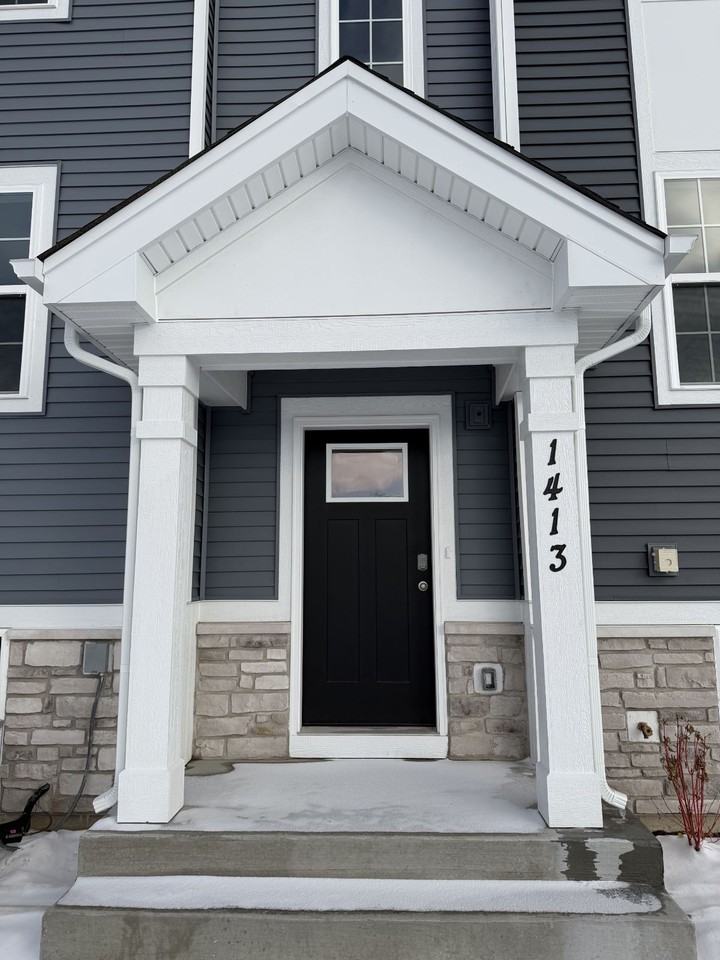 1413 Oakfield Ln #NA - Photo 2 of 20
