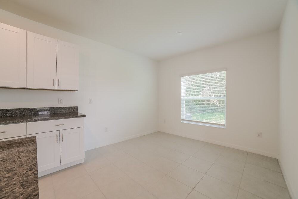 7230 Spring Snowflake Ave - Photo 6 of 17