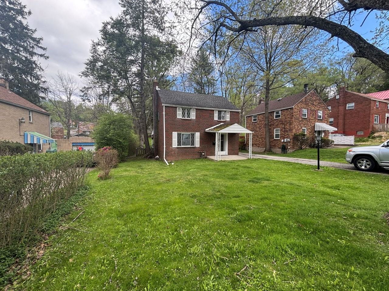 3005 Laketon Rd - Photo 2 of 23