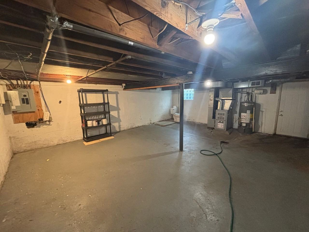 3005 Laketon Rd - Photo 6 of 23