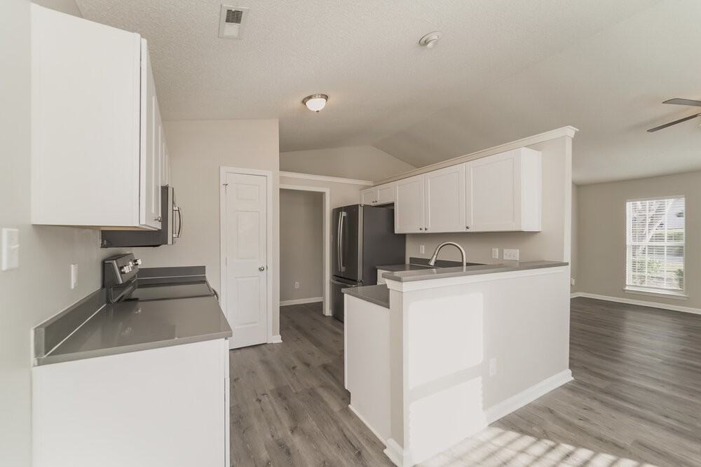 9236 Kimmel Ln - Photo 7 of 19