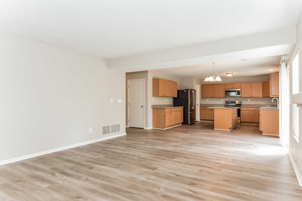 15370 E 97th Pl - Photo 7 of 17